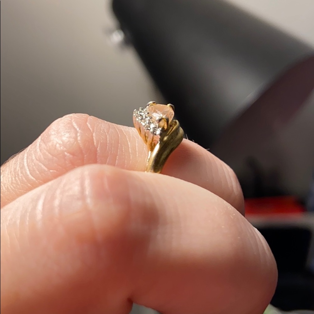 Pink ring - Picture 2 of 4